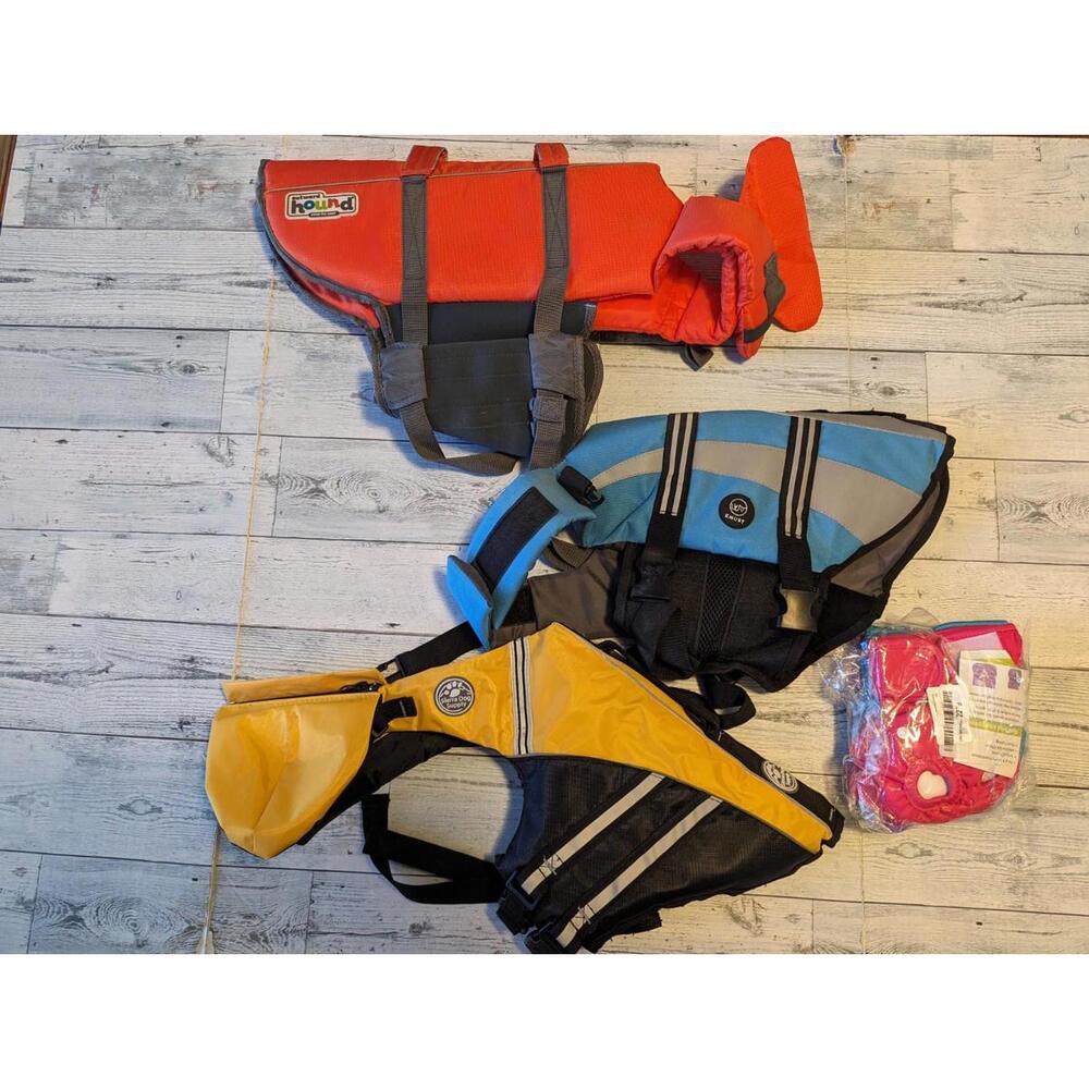 Dog Adjustable Life Vest: Outward Hound & Emust L / Sierra Supply M - Weegreenco